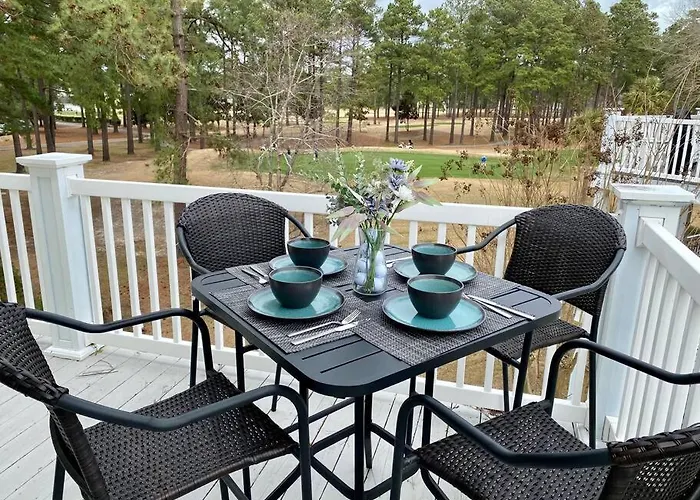 Booking Fast! Golf, Beach, And Relaxation! A Great Place For All!